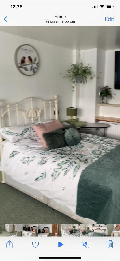 Barrs Court Beds Bed & Breakfast Warmley Luaran gambar